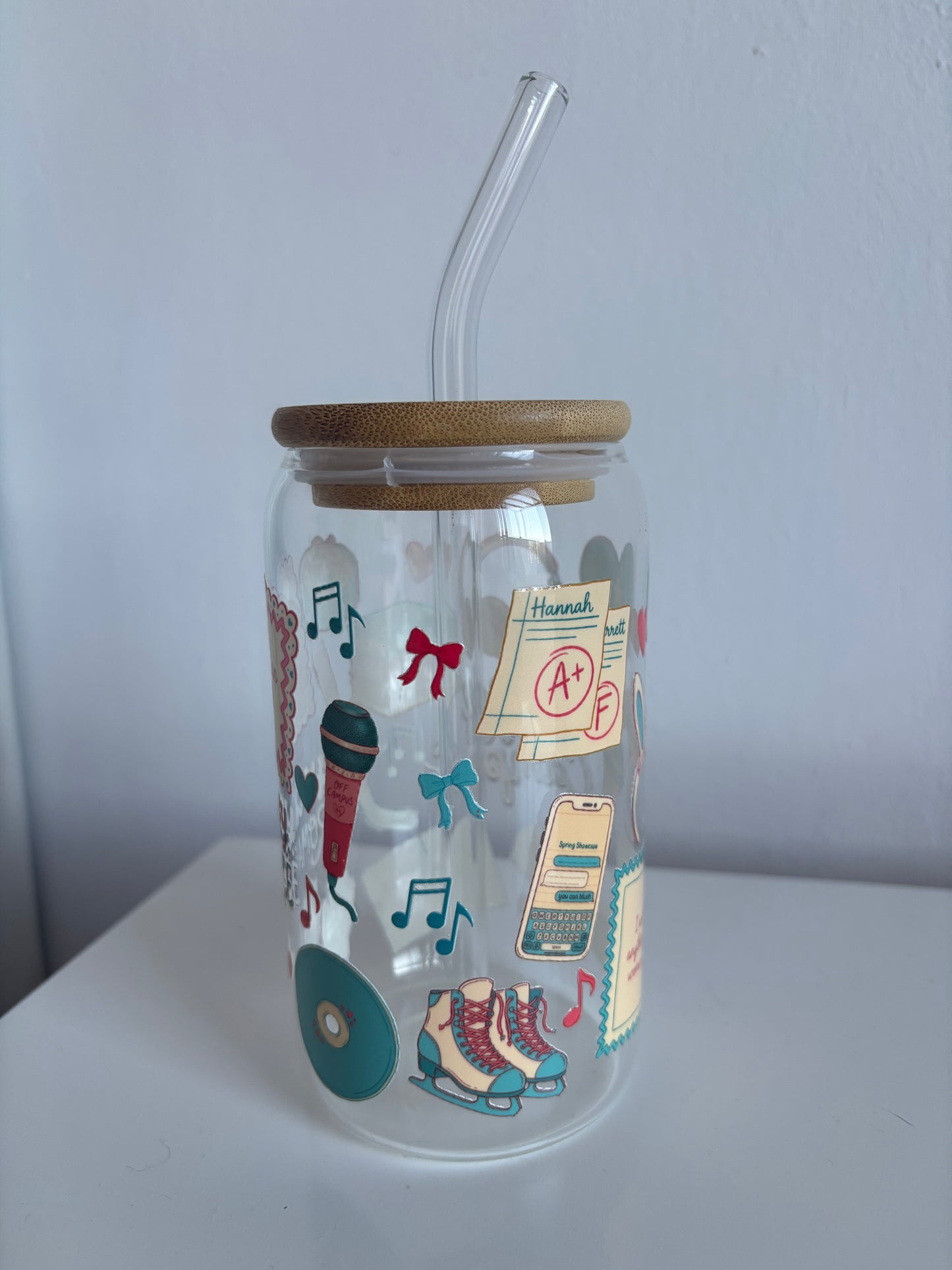 Vaso literario - Off Campus